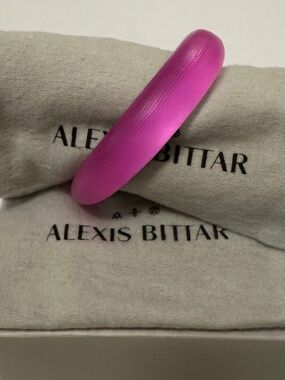 Alexis Bittar Lucite Wide Tapered Bangle Bracelet 💗Bright Pink/Magenta💗